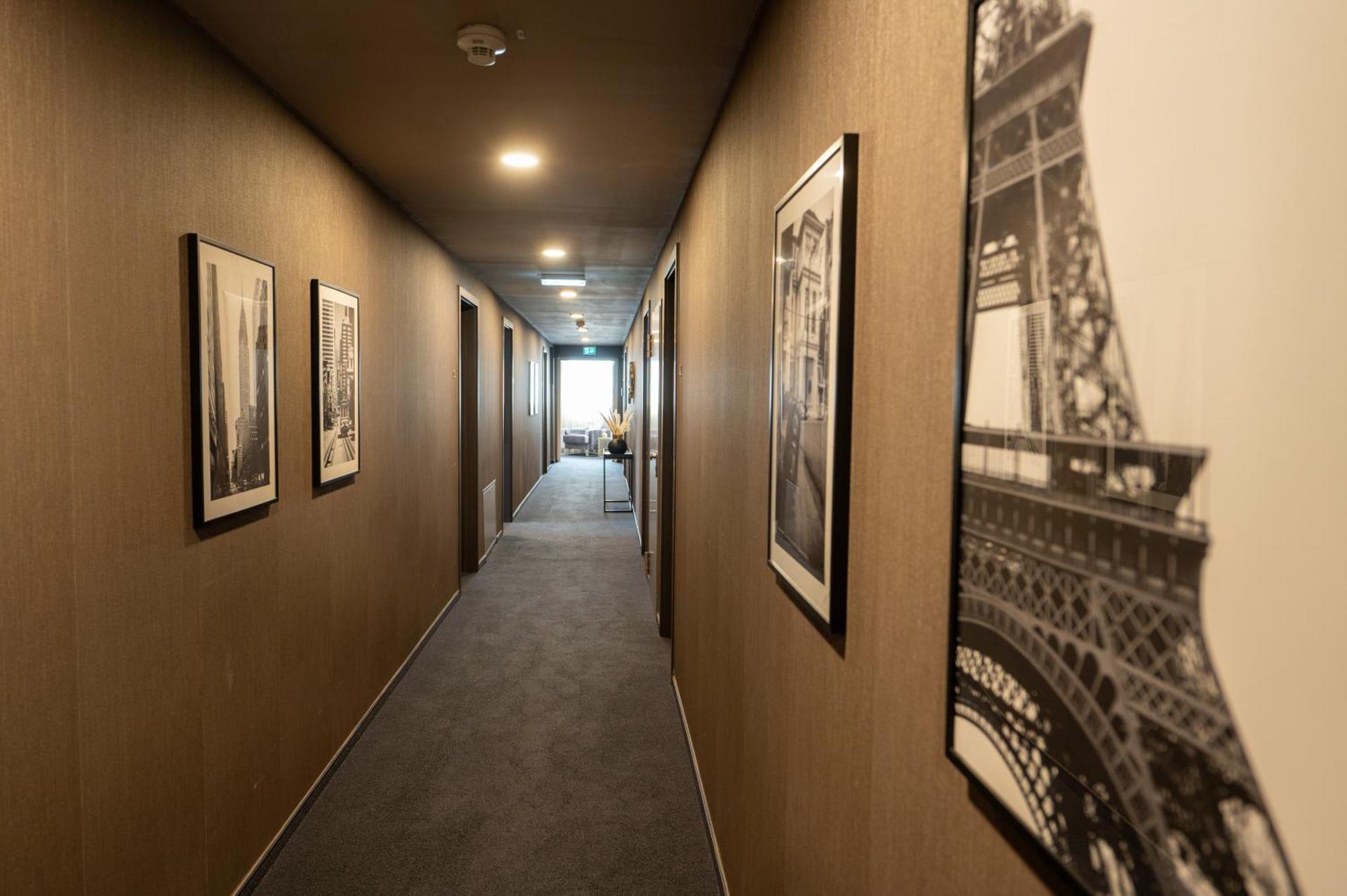 V Boutique Hotel Μπέμπλινγκεν Εξωτερικό φωτογραφία